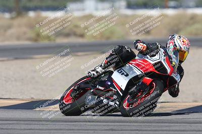 media/Oct-13-2025-Moto Forza (Mon) [[a66d839500]]/3-B Group/Session 3 (Turn 16)/